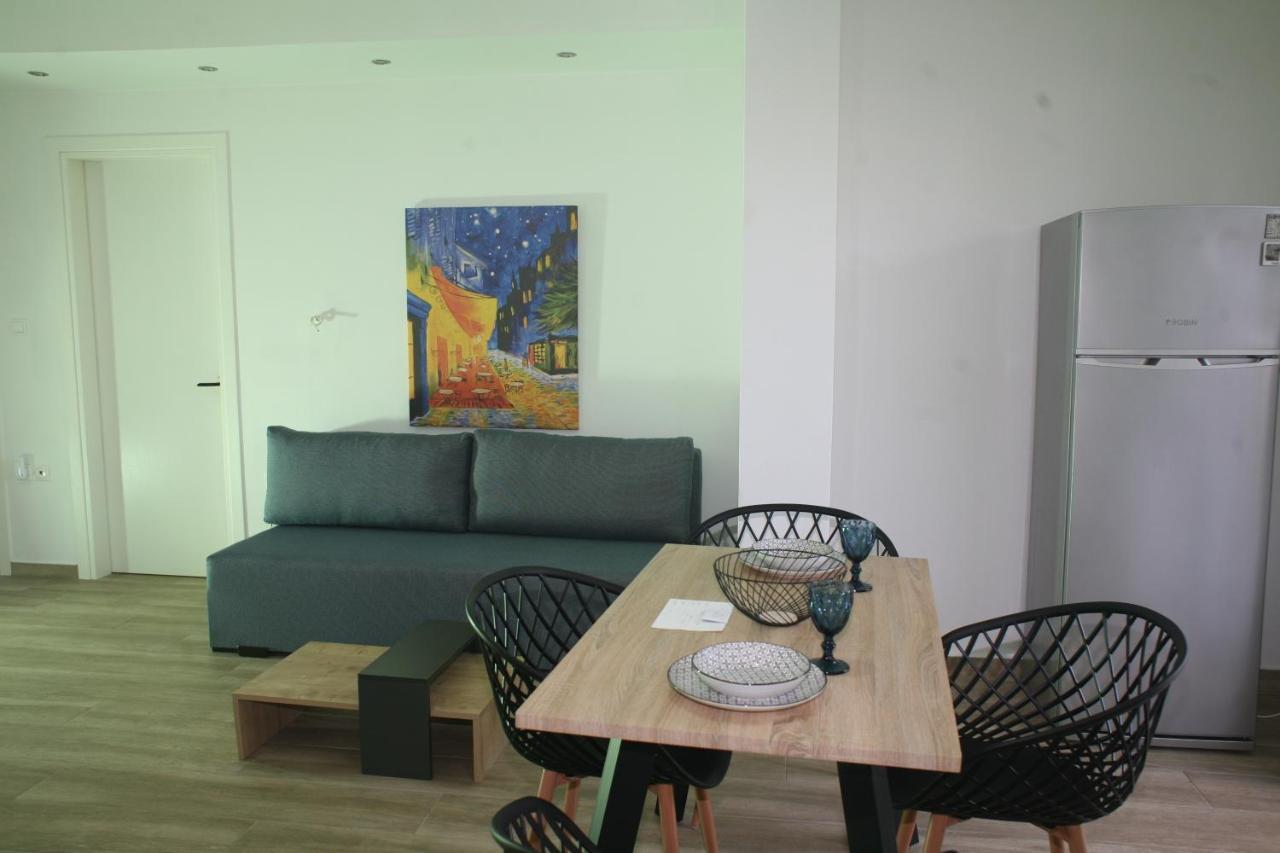Apartment Aeraki House *
